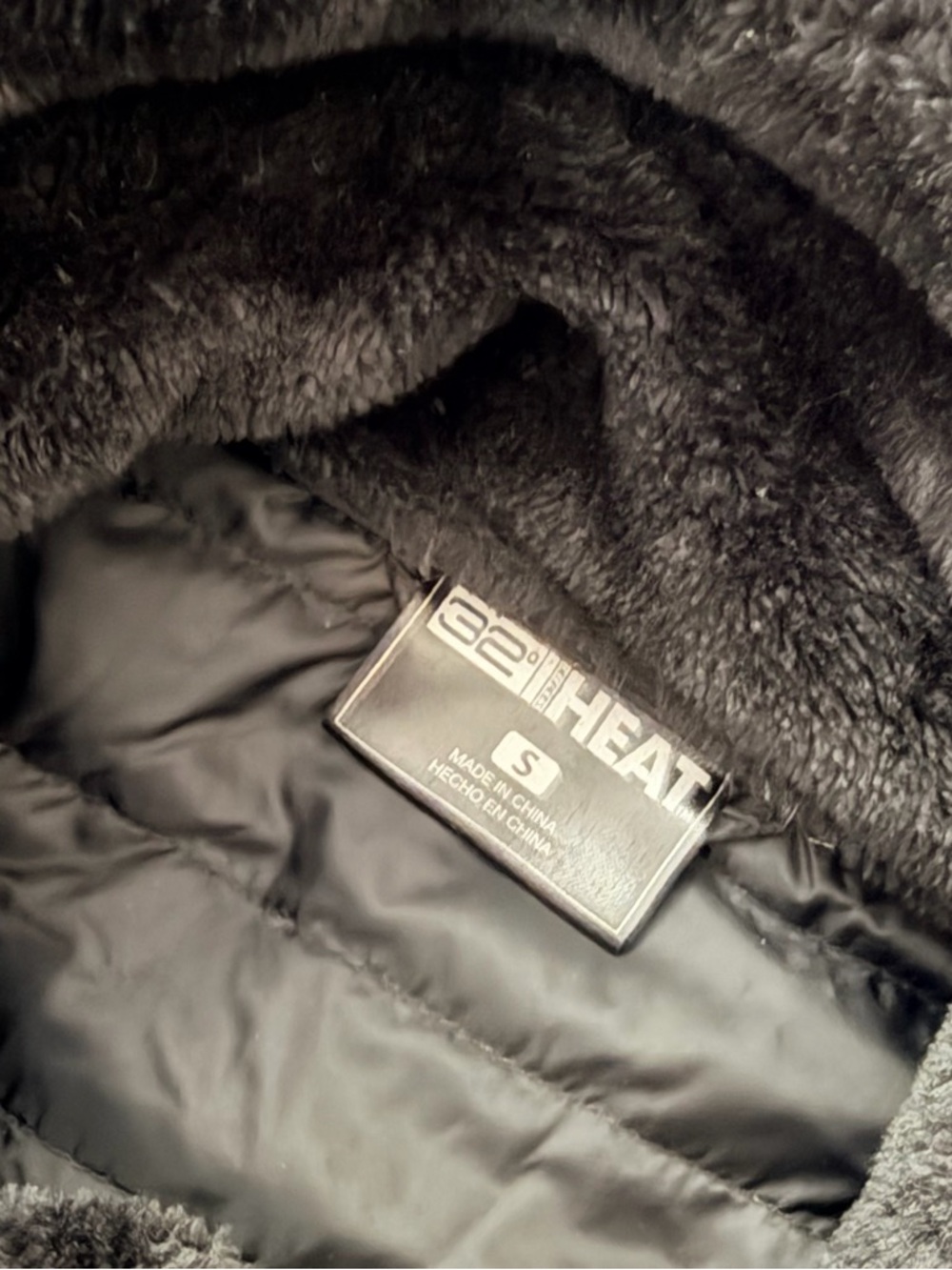 32 Degrees Heat Mixed Media Plush Quilted Jacket - Picture 4 of 6